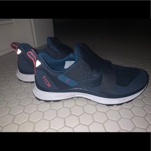 NEW Tiem Slipstream Women’s Indoor Bike Sneakers